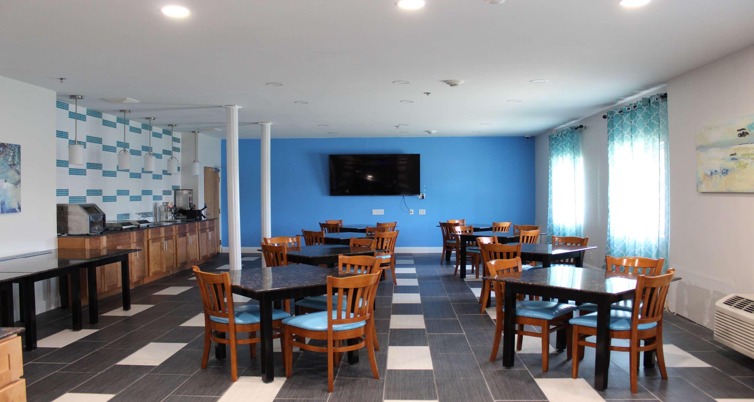 Surestay Plus Hotel By Best Western Niagara Falls East Екстер'єр фото